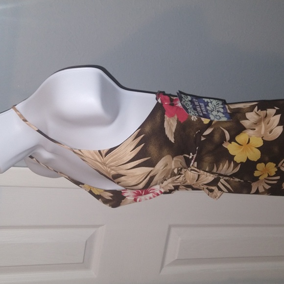 Backless Hawaiian Print Summer Dress - Picture 2 of 4